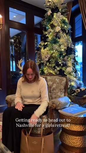 ✨ Heading to a retreat in Nashville to gather with women who uplift one another and their businesses — and of course, I’m bringing my altar offering and my journal. #RetreatReady #NashvilleRetreat #WomenSupportingWomen | Awakening Wholeness