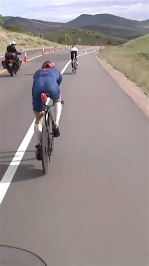 5min penalty for our lead pro man, Chase McQueen 🤯 The blue card was served due to slipstreaming and will have to serve his penalty as the next yellow tent. Don’t miss the action 👇🏽 ⛰️ IRONMAN 70.3 Boulder 📺 Live & For Free | proseries.ironman.com, YouTube, Outside Watch and DAZN #IM703Boulder #EverySecondMatters #IRONMANtri | IRONMAN