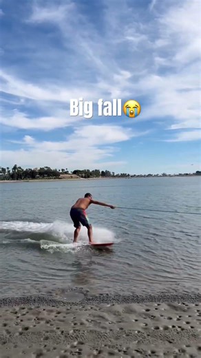 Never recording my friend again😭😭 #fall #water #fail