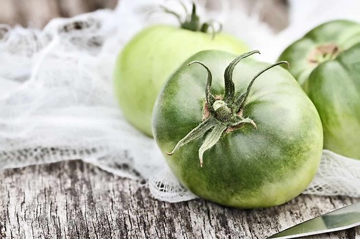 Can You Freeze Green Tomatoes? The Complete Guide