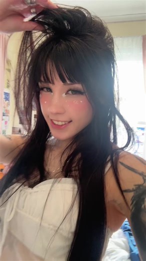 The Cutest Smiley Face Emoji Ever!