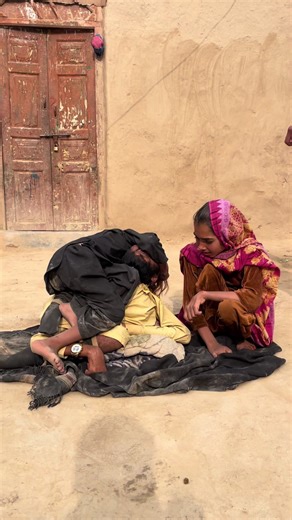 فيديوهات أنشأها specialperson091 (@specialperson091) باستخدام original sound - Muqarab Khan - MUQARAB || MUSIC || YT