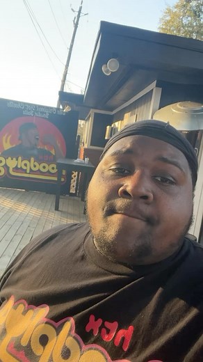 Please comment if your able to instal lights from my building to the tree 🫡💯or tag someone you know that can get the job done | Ishmael John Wilson