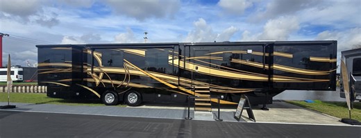This Monster 55-FT 7-Slide Semi Trailer Is a Must-See, Luxury RV-ing at Its Best