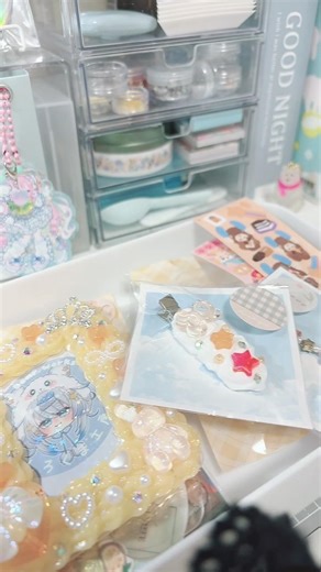 福袋オレンジ3点セット梱包します🐻‍❄️🧡 #トレカケースデコ #トレカデコ #ホイップデコ #ハンドメイド #梱包動画 #雰囲気 #手元動画 #asmr