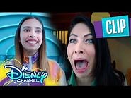 Mom Wipe - Gabby Duran & The Unsittables - Disney Channel