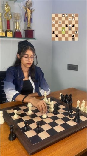 Unstoppable Pawn Promotion Wins the Game! ♟️🔥 #chesstactics #pawnpromotion #chessshorts