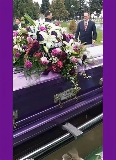 Grave Raven "Funeral Portrait" (Short) #witchtok #cinematicdark