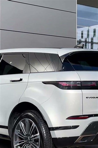 Adventure awaits in this dynamic Range Rover Evoque