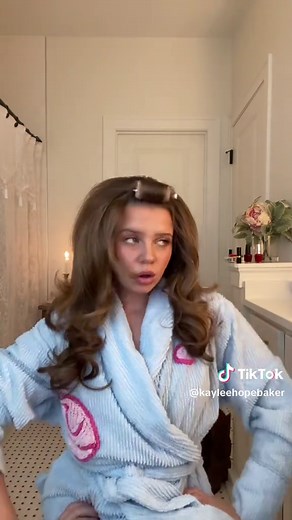 60s Beehive Hair Tutorial Using Rollers