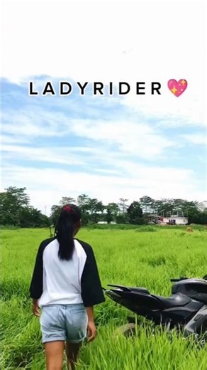 Lady Rider #SundariSundari#LadyRider#GirlOnBike#RiderLife#BikeLove#DesiRider#BikeReels#SRRIDER