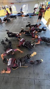 What comes to mind when you hear 'donuts'? 🍩 If it’s frosting and sprinkles, think again! In 8-way skydiving, donuts are formations, not desserts. 😂 Do you know how 8-way formation skydiving works? Teams split into 4 insiders (core) and 4 outsiders (extensions). Insiders focus on precision to anchor formations, while outsiders handle dynamic moves, creating shapes like donuts, bipoles, diamonds, and more. 🪂 @qatar.airports 8-way team during the World Skydiving Championships 2024 📍 @crystalco