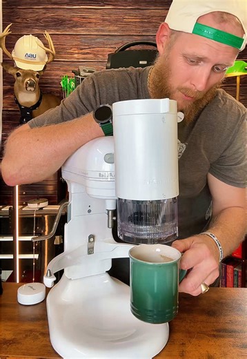 KitchenAid Shaved Ice Stand Mixer Attachment for the win! 🍧 #shavedice #snowcone #standmixer #standmixeraccessories #kitchenaid