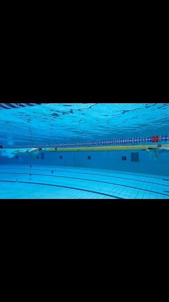 Florian Wellbrock on Instagram: "Making waves and living for the splash 💦"