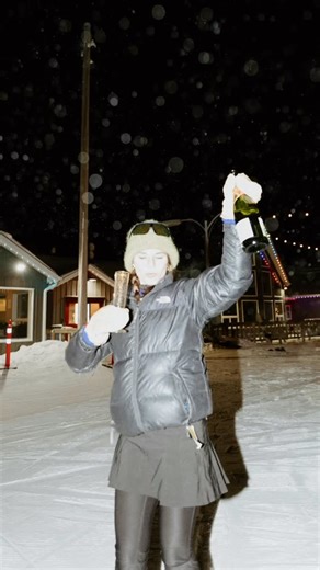 sierra pries | NYE 2026!! ✷ -25°C can’t keep us inside!! ✨⛷️🪩🥂 | Instagram