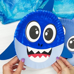 🦈 Paper Plate Shark Craft ✂️ Get the template on the blog | Simple Everyday Mom