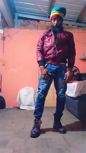 SHALAM🦍 on Instagram: "A wah gwan 😩"