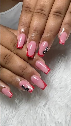 💅 ¿Podrías hacer este set tú sola? 😍✨ Uñas acrílicas fáciles | Mira el video completo 🎥