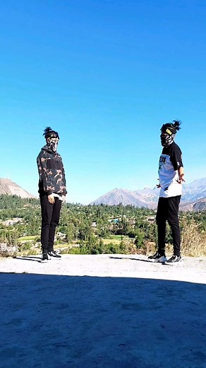 Edu Dimon on Instagram: "Shuffle duet (miami step) #shuffledancer #shuffletutorial #shuffledance✌️✌️ #shufflestyles #shuffles #shuffle_stars #shufflers #shuffledance #shufflechannelt21 #shufflenyc #shufflemusic #dancer #dancing #dancers #dance #baile #duet #duo @shuffle__dancers__ @shuffle_zone @shuffledance.tube @shufflin.dance @shuffle.nit"