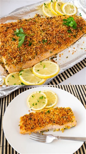 Parmesan Crusted Baked Salmon | Easy 30-Minute Dinner