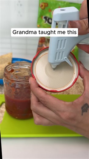 9.1K views · 12 reactions | Quick dip hack #fblifestyle #cookinghack #hack  This video was produced by Network Media and Zoey and Tom | The Simple Dish | Facebook