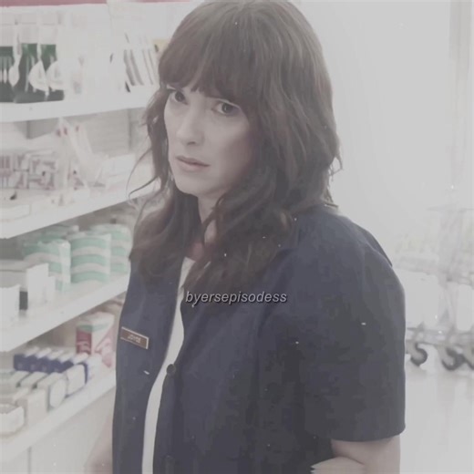 ౨ৎ ‧₊˚ editing joyce byers in every episode | 3x01 - suzie, do you copy? ————— ౨ৎ ————— [ac: imayaepaudios, cc: zhtuts, scp: mine] - #joycebyers #byersepisodess #winonaryder #winona #strangerthings - JOYCE BYERS STRANGER THINGS S3 EDIT WINONA RYDER