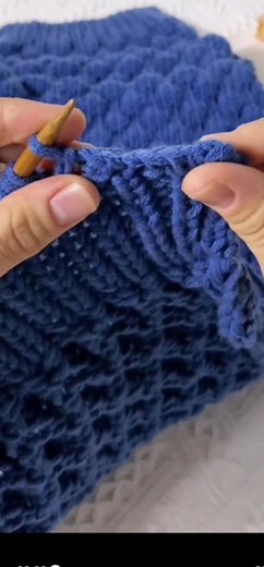 Knitted scarf 🧣 #knittingtutorial #knittedscarf #handmadecrafts #foryou #handmade #knittedscarf #scarf