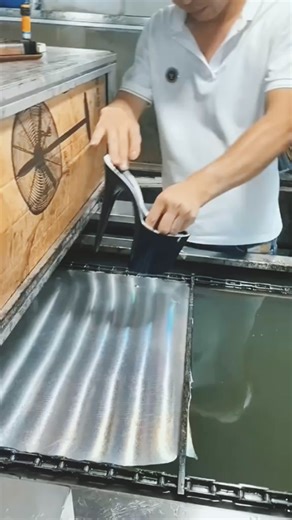 810K views · 776 reactions | Water transfer printing process for high heels #fbreels #reelsfb #facebookreels #reelsviral #reelsinstagram #fyp #facts #reels #viral | Women Warriors | Facebook