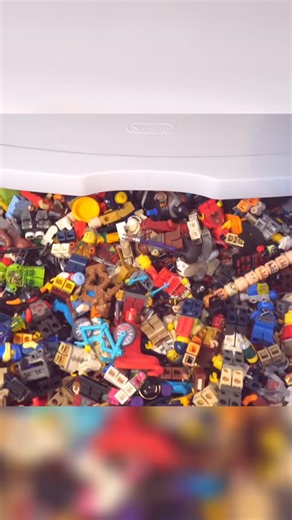 Mitch Builds | MY Best BIONICLE yet [4/7] #Lego #MechanicalArm #DIY #Robotics #Assembly | Instagram