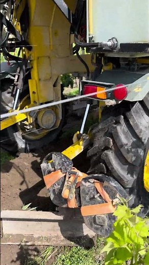 Vineyard Cultivator in Saint Émilion Bordeaux! 🍇🚜🇫🇷