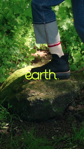 Our water repellent boots will keep you stylish and dry in any conditions. | Earth Shoes