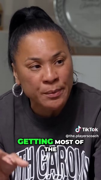 💬 The best coaches know it’s not just about talent—it’s about teaching, developing, and shifting gears when it’s time to hunt. Sometimes its good being the underdog! Video Credits to 🎥: @thepivot feat @staley05 #ThePlayersCoach #WomenInCoaching #RepresentationMatters #CoachingAccess #LeadershipInSports #underdog #winningmentality