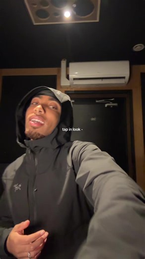 Cracking the Code to Go Viral as an Artist