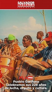 ¡La alegría garífuna es el latido del Caribe hondureño! Con cada tambor, cada danza y cada sonrisa, el pueblo garífuna honra sus raíces y nos recuerda la riqueza que aporta a nuestra identidad como hondureños. ¡Gracias por compartir con orgullo su legado! 🇭🇳🥁🛢️ | Salvador Nasralla