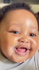 Feed your baby solids when you think they are ready, no pressure mommy. 🥰 | Ushoti.