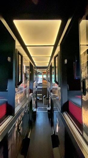 2.6K views · 225 reactions | Sleeper Class 朗 Equipped With Pillows, Blankets And LED TV  #bus #mtrans #busmania #reels | Andri Purwanto | Facebook