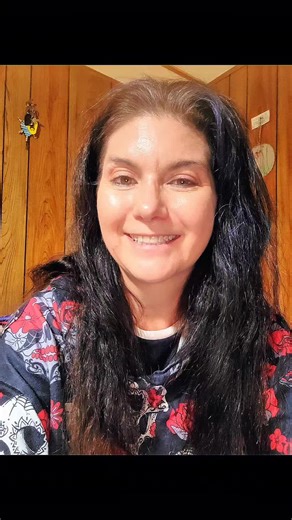 #CapCut Jus me over the years plus some random pics I threw into the mix. Some of my most recent pics are in here too. All these pics are without filters. I'm a proud mother, sister, aunt & daughter who loves my family, so you get to see me in all phases of life with makeup on and without makeup on. #meovertheyears #jusme #memyselfandI #photodump @𝕂𝕪𝕟𝕕𝕒𝕝𝕝 @Carma Lou Hawn