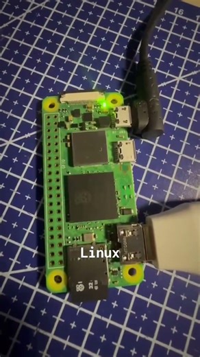 Raspberry Pi Zero 2W - a tiny computer! #raspberrypi #electronics #shorts