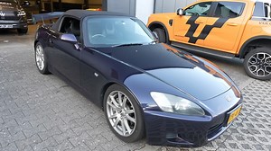 Is this oversteer snap on the Honda S2000 AP1 real?