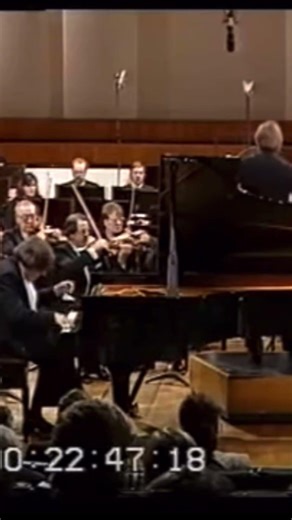 Grigory Sokolov - Brahms piano concerto N2