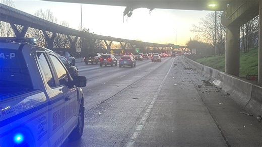 Truck's load hits Houston Avenue Bridge on I-10, causing backup