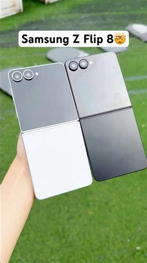 Samsung Z Flip 8 First Look!😲#samsung #samsungflip #galaxyzflip #zflip #zflip8 #techtok #shorts