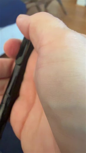 One click fun fidget pen