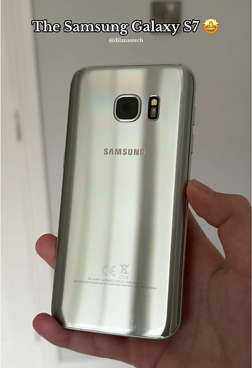 Exploring the Nostalgia of the Samsung Galaxy S7