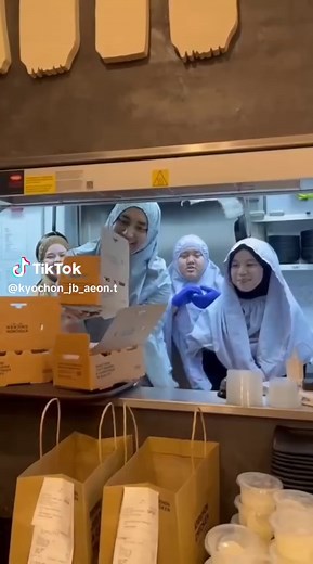 Exploring Kyochon Malaysia's Unique Flavors