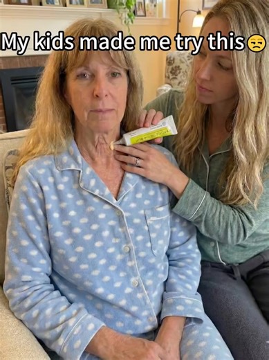 🥳No need for invasive procedures or injections! ✅Reducing wrinkles / ✅Combating facial sagging / ✅Lifting sagging eyelids / ✅Smoother, firmer skin / ✅Deeply hydrating ✨ Fight back with our advanced wrinkle removal cream – the ultimate solution for smoother, firmer skin. This powerful formula smooths out wrinkles, lifts sagging eyelids, and deeply hydrates, giving you a youthful, refreshed appearance. Say goodbye to aging signs.👉https://www.getvynzo.com/botoxpeptideantiwrinklecream_en/T | Velma