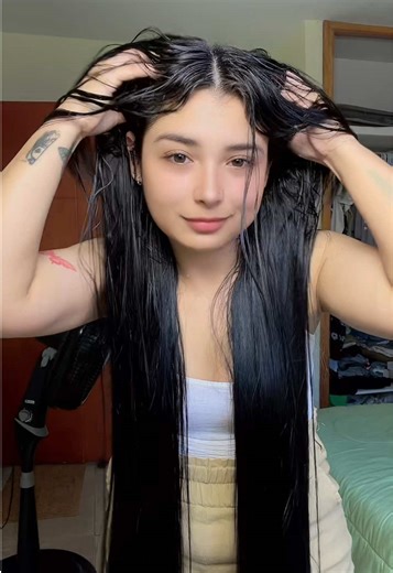 Vinagre de Manzana para Un Cabello Saludable y Sin Caspa