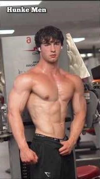 Sweating#aesthetic#muscle#motivation#posing#abs#chest#biceps#model#body#hunk#gym#workout#back#bulge