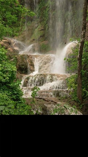 A Waterfall Oasis In TEXAS!