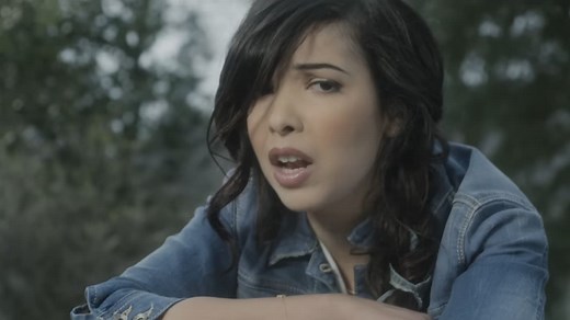 "Dernière danse" d'Indila devient la première chanson francophone à atteindre un milliard de vues sur YouTube